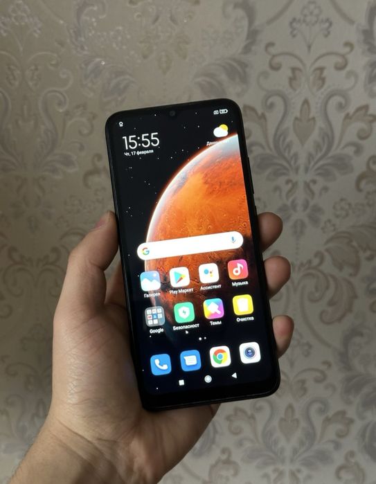 Redmi 9A в темно синим цвете