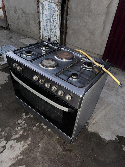 Газ плита , духовка для выпечки