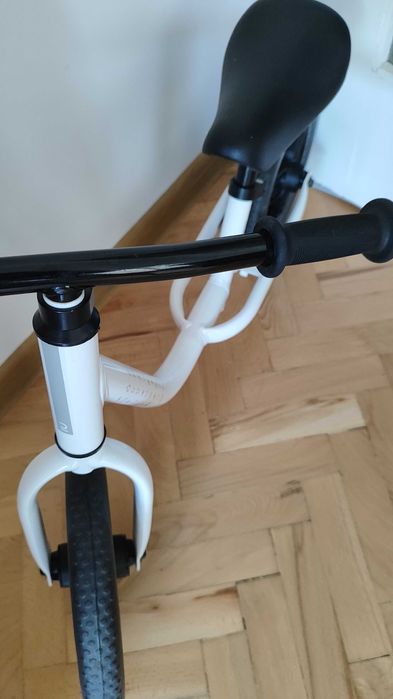 Детско баланс колело RUNRIDE 100, 10 инча бяло/черно