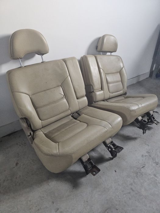 Banchetă nissan patrol y61