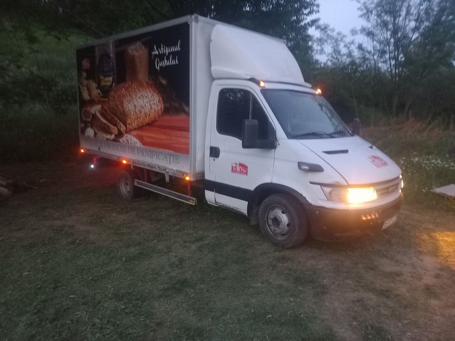 Vând Iveco Daily