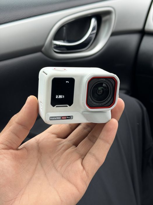 insta360 ace pro2