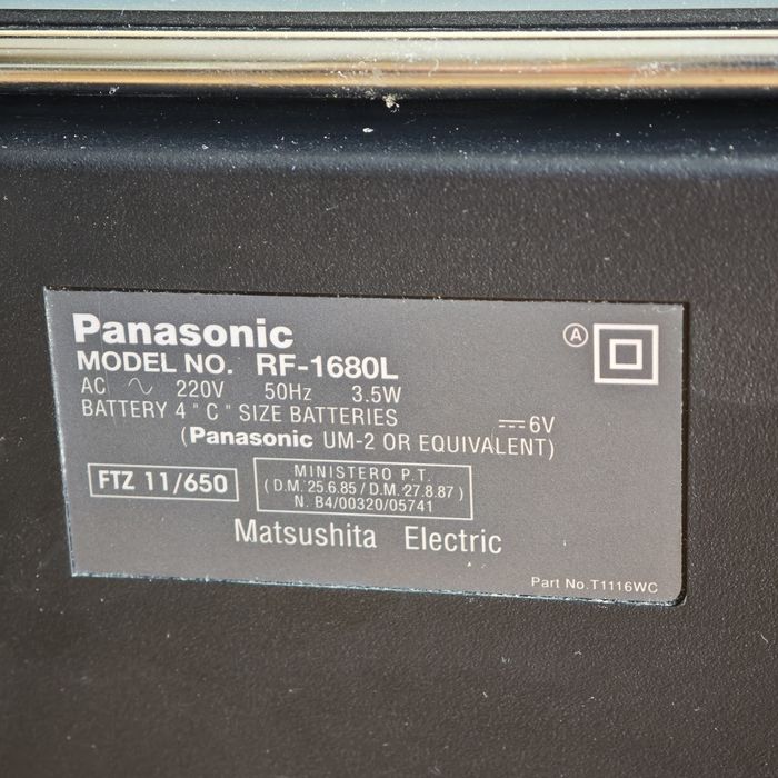 5-бандов Радиоприемник Panasonic GX80 (Модел RF-1680L) – Made in Japan