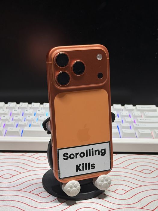 iPhone 17 pro 256gb Cosmic orange 93%