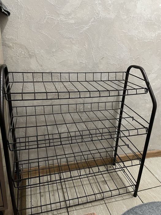 Продам обувницу Б/у