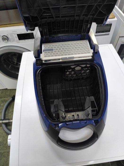 Прахосмукачка  Miele