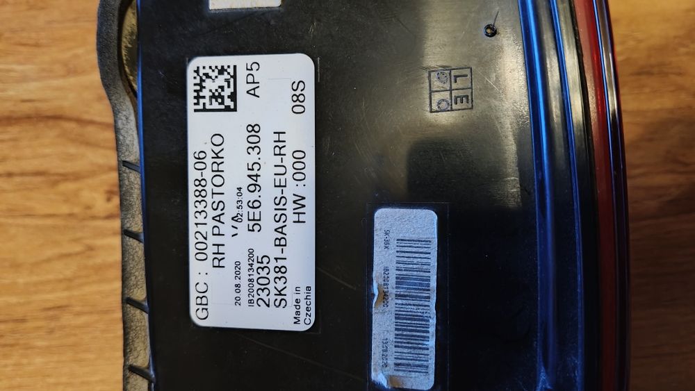 Lampi haion skoda octavia 4 combi
