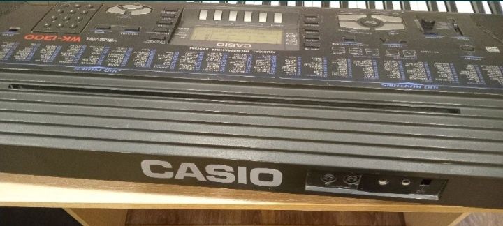 Синтезатор casio WK-1300