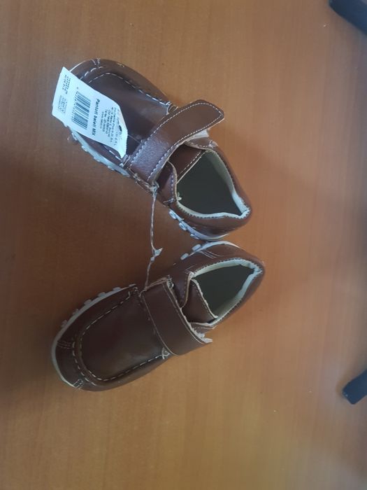 Pantofi pentru băieți