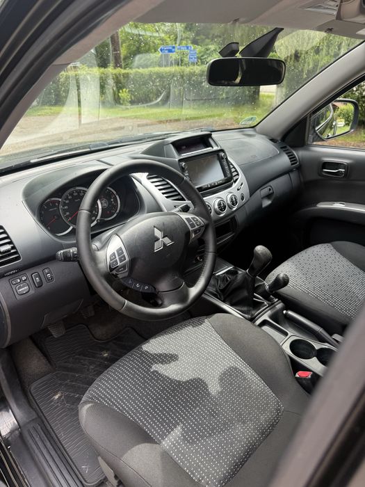 Mitsubishi L200 2.5did an 2015 in stare foarte buna de functionare import Germania