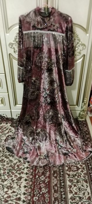 Koynek qora ii  villue