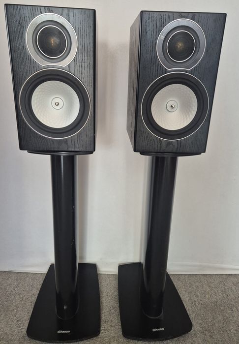 Boxe de raft Monitor Audio  silver RX1