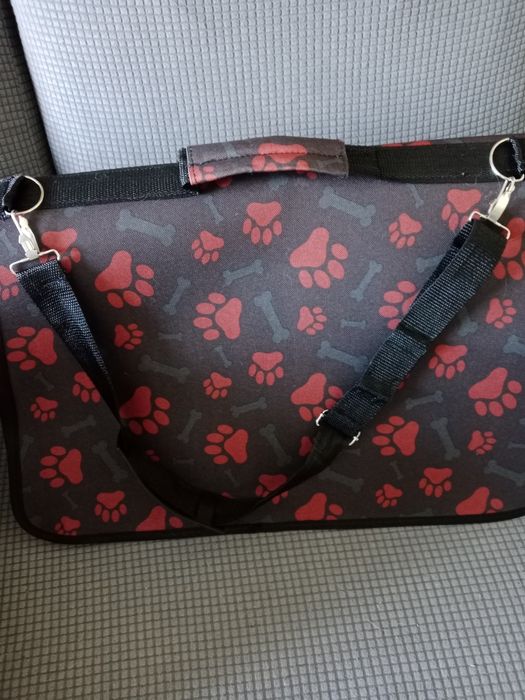 Продам сумку переноску для животных.