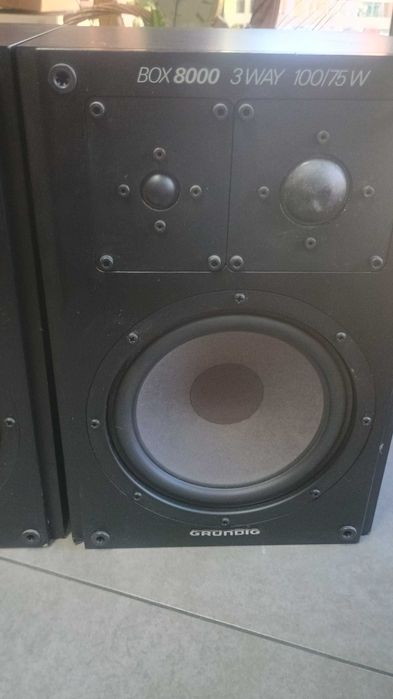Boxe Grundig Box 8000