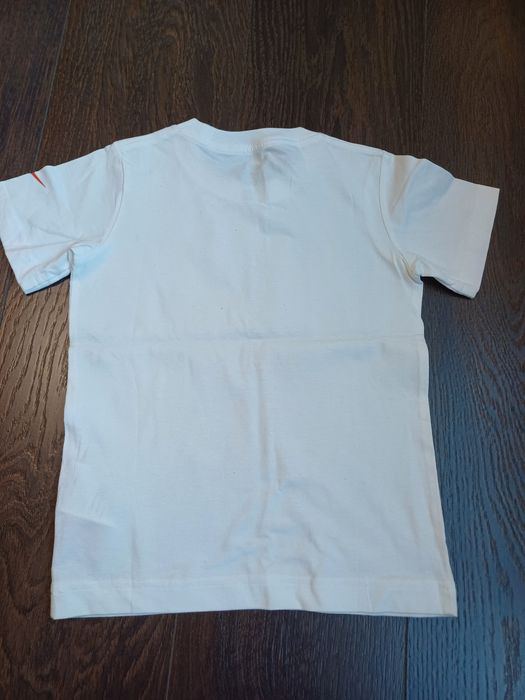 Нова тениска Nike 110sm