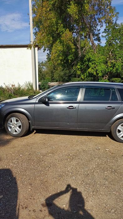 Продам автомобиль Опель  Астра