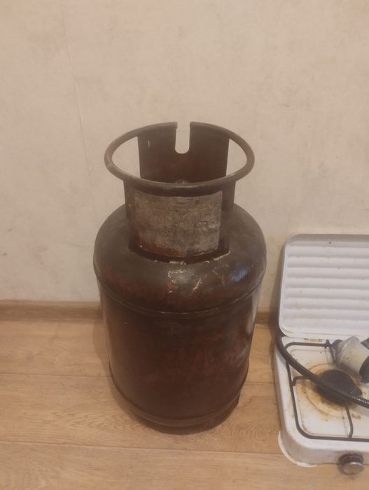 Плита и Газ балон