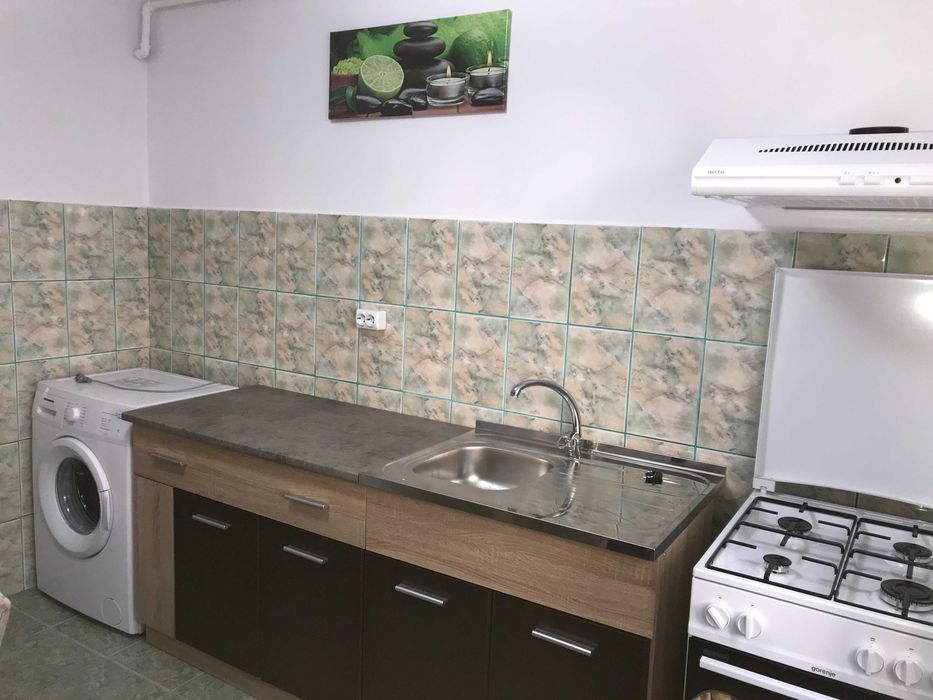 Inchiriez apartament cu o camera in Bistrita