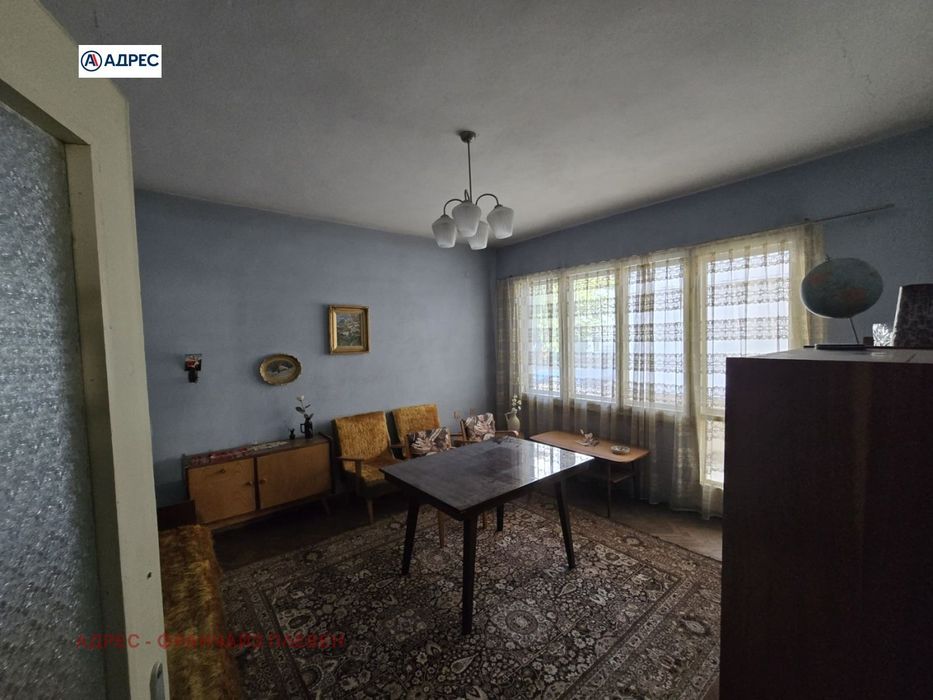 Продава се Етаж от къща в Плевен, Широк център - 105 кв.м за 1285 €/кв.м - Снимка #2