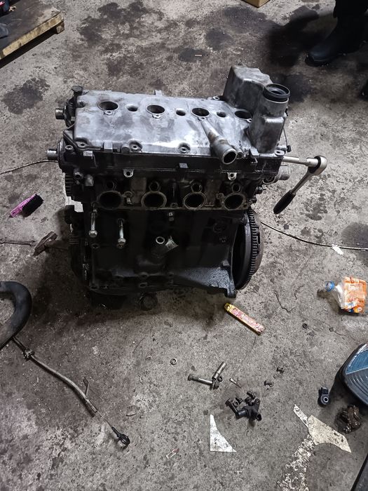 Матор 16 клапан 1.4 объем