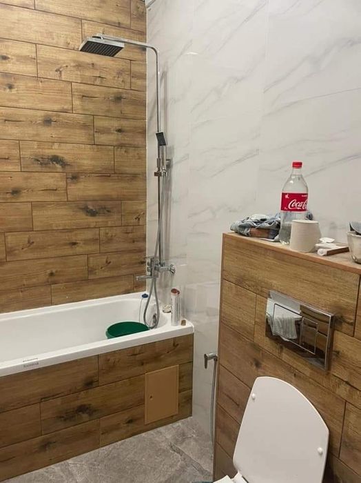 Услуги  Кафельщика Сантехника.