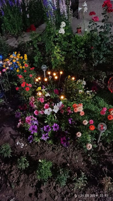 Уличный светильник на солнечной батарее для Сада Дачи!!!