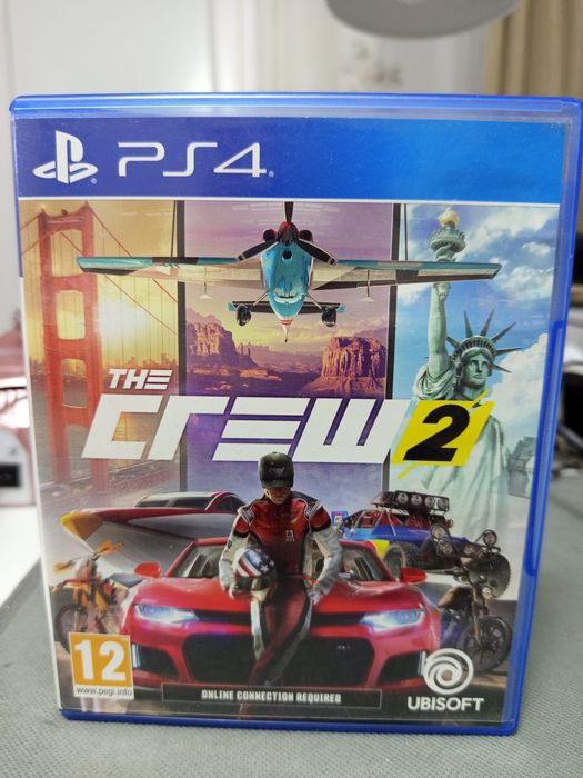 Vând Horizon Zero Dawn și The Crew 2 Ps4