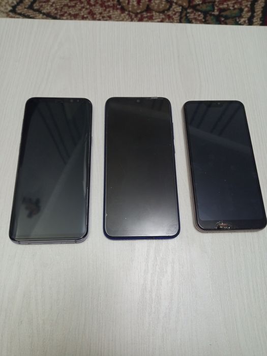 Продам samsung S8+  Redmi 7 note.