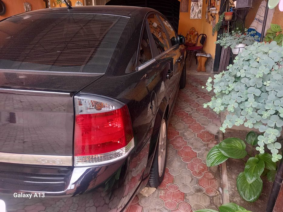 Masina Opel Vectra 2003