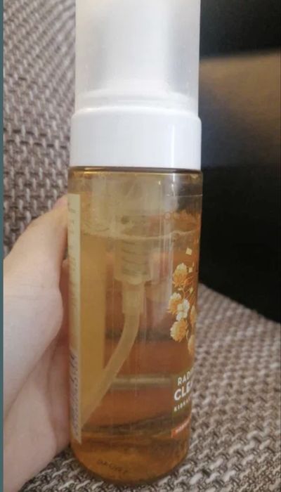 Lumene озаряваща почистваща пяна