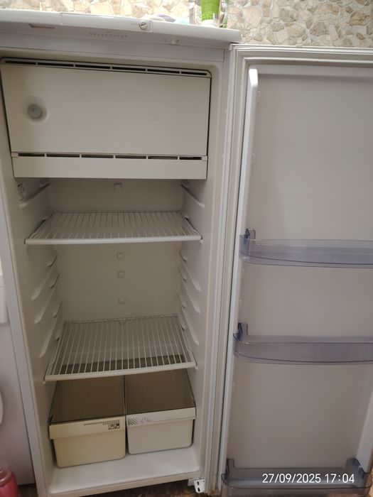 Холодильник бирюса