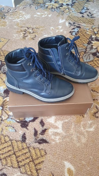 Продам обувь на мальчика