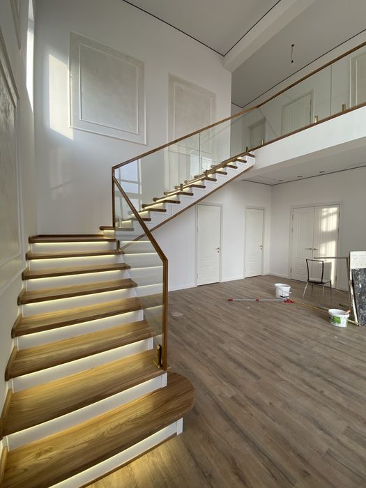 Деревянные лестницы на заказ