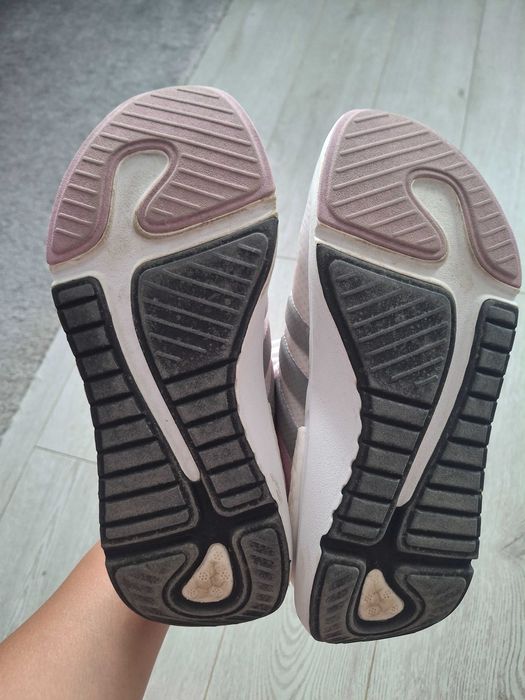 Дамски маратонки АДИДАС