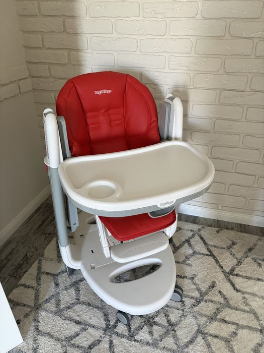 Peg Perego стульчик для кормления