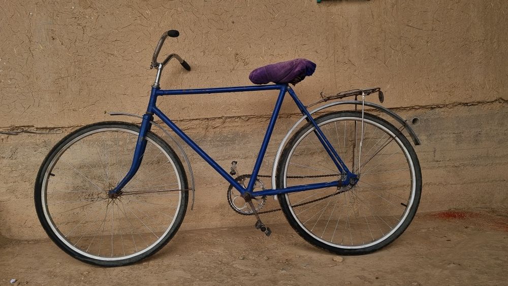Ural velosiped sotiladi