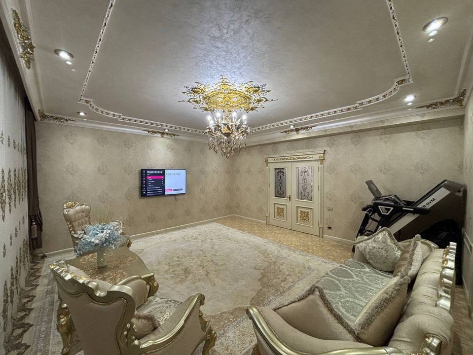 Мирабадский район