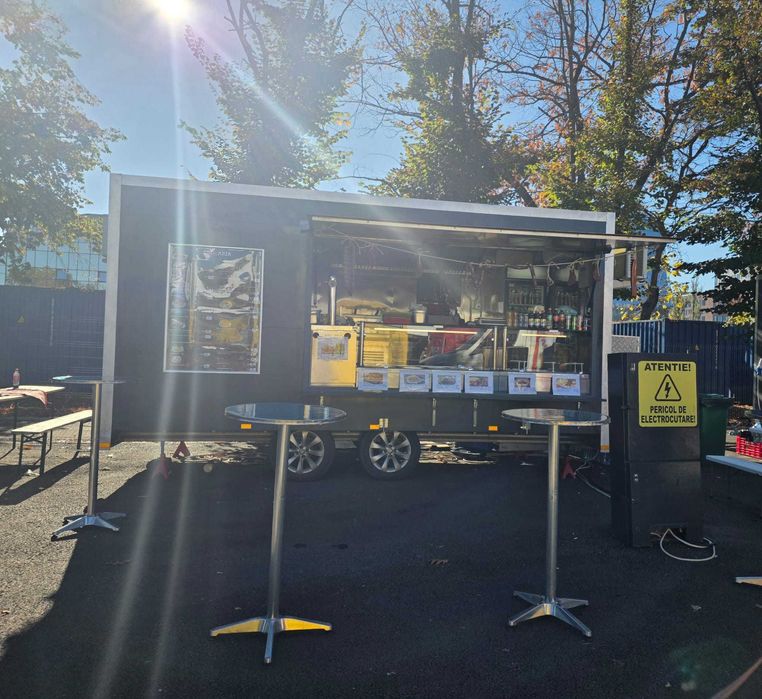 FOODTRUCK GRILL AFACERE LA CHEIE / Echipamente noi si profesionale