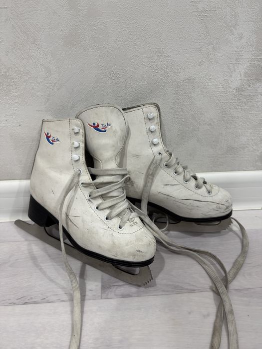 Коньки фигурные 34 размер