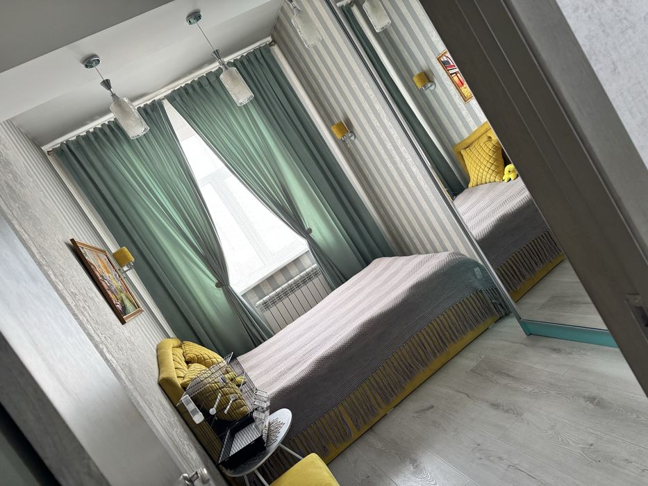 Квартира в аренду 3- комнатная