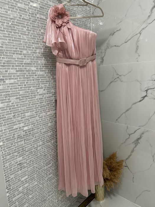 Rochie lunga roz