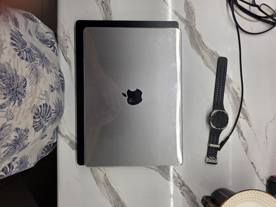 Microsoft Surface Laptop 4 Black 16gb Ram, 256gb SSD. 15 дюмовый