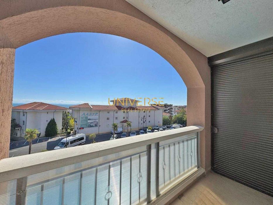 Продава се Тристаен апартамент в Свети Влас - 86 кв.м за 1687 €/кв.м - Снимка #1