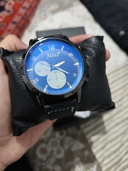Часы Jesou продам