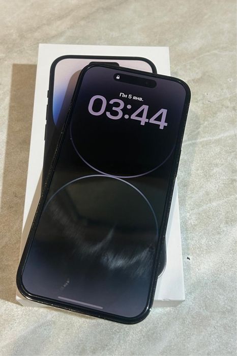 Айфон 14 про в отличном состоянии