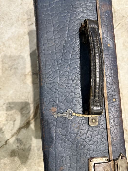 Стар куфар,антика,цена 20 лв.