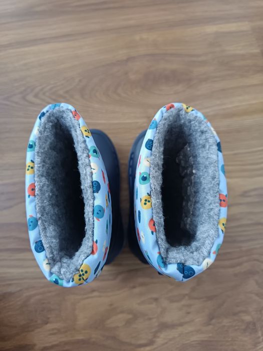 Cizmulițe de ploaie și zăpadă pentru băieței