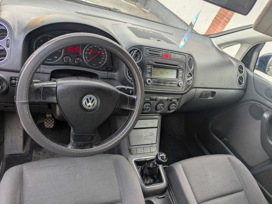 Vând gold 5 plus 1.9 tdi 2006