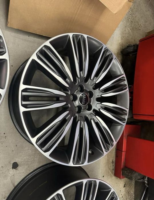 Range Rover джанти 22 цола оригинални