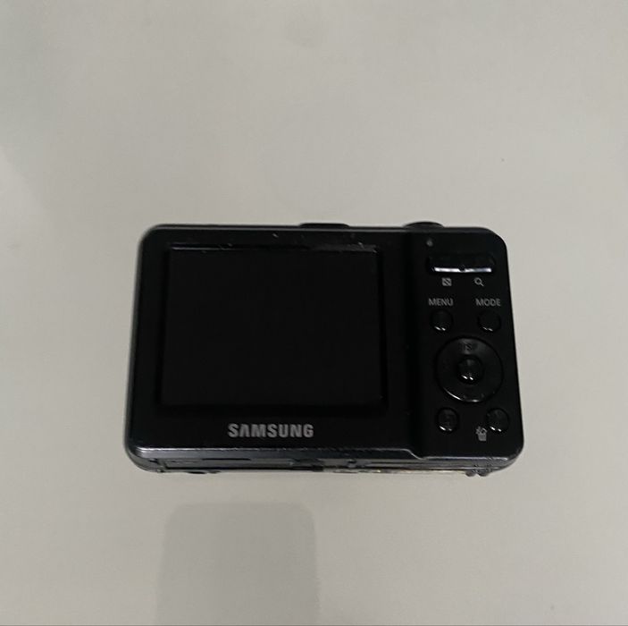Фотоапарат Samsung